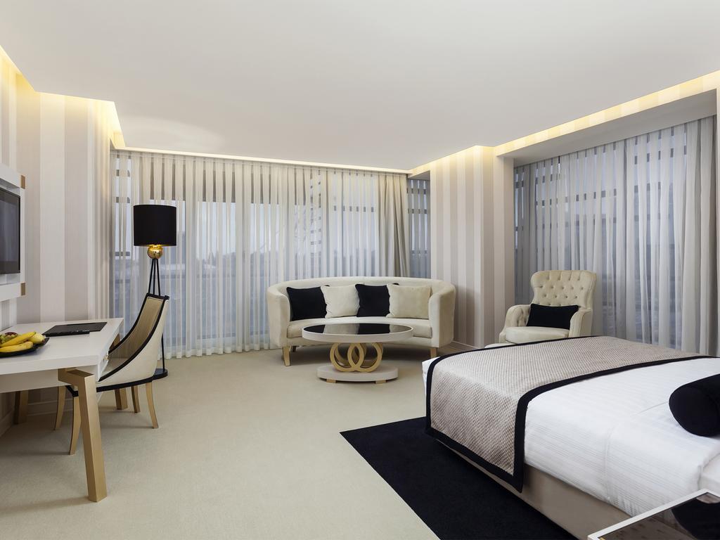 Ramada Hotel & Suites Sisli Стамбул Экстерьер фото